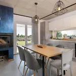 House Brajdine Lounge *